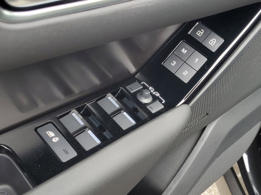 New 2026 Land Rover Range Rover Velar Dynamic SE image 14