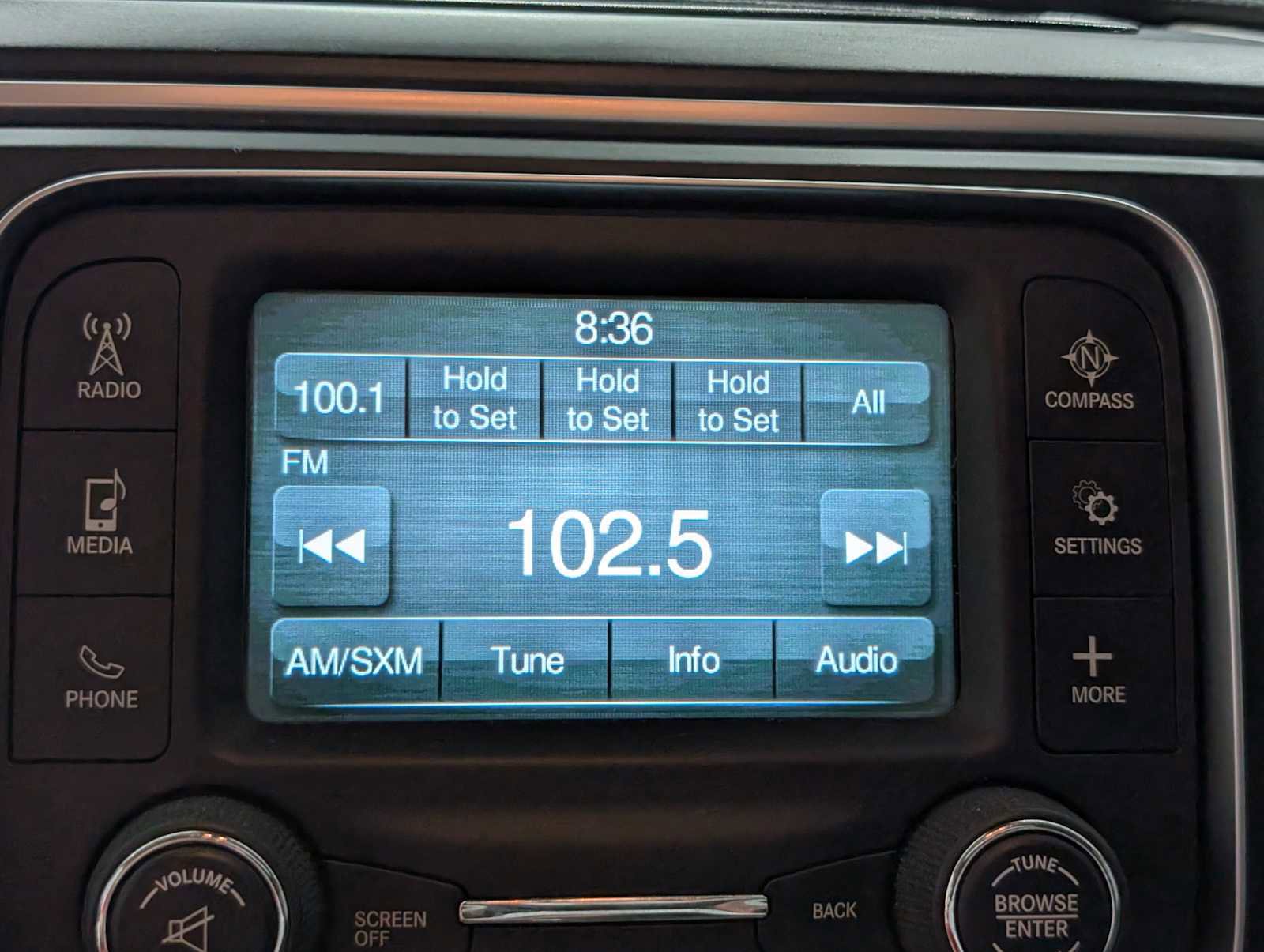 Used 2018 RAM 2500 SLT image 23