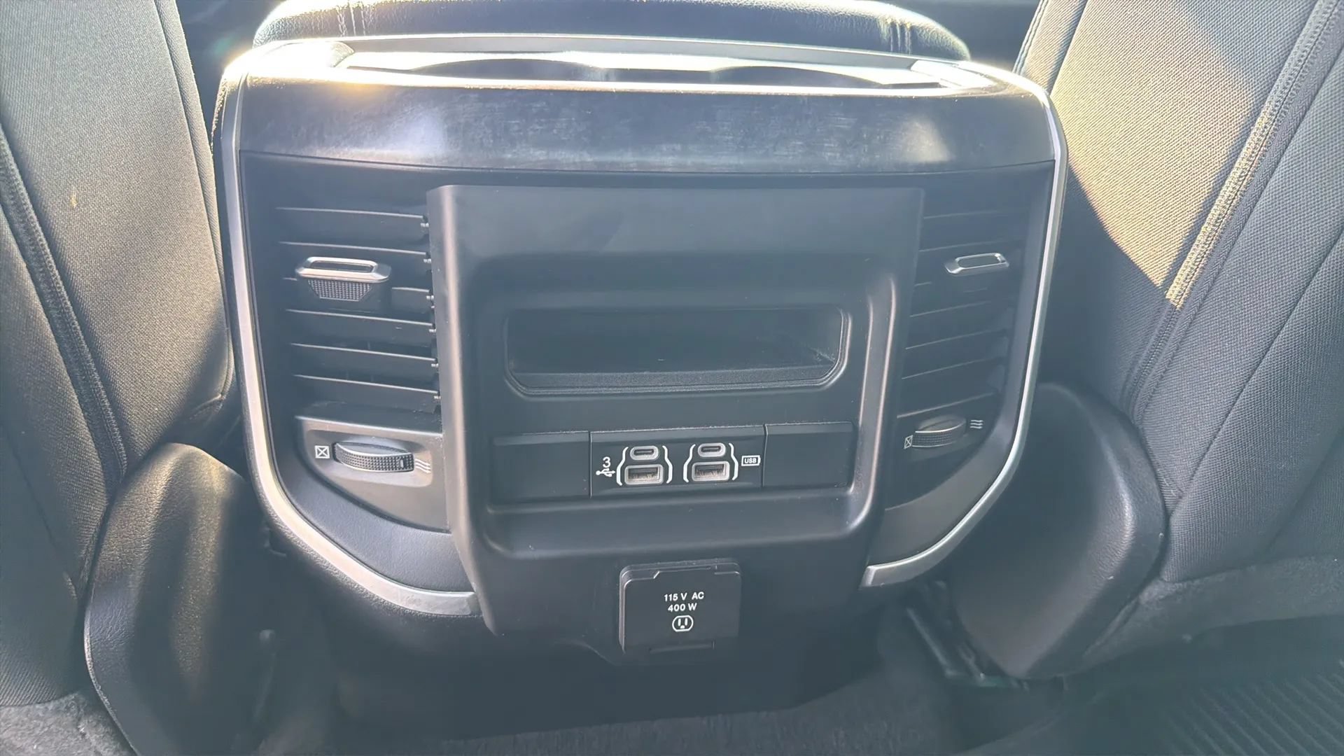 Used 2020 RAM 1500 Big Horn AWD/4WD image 18