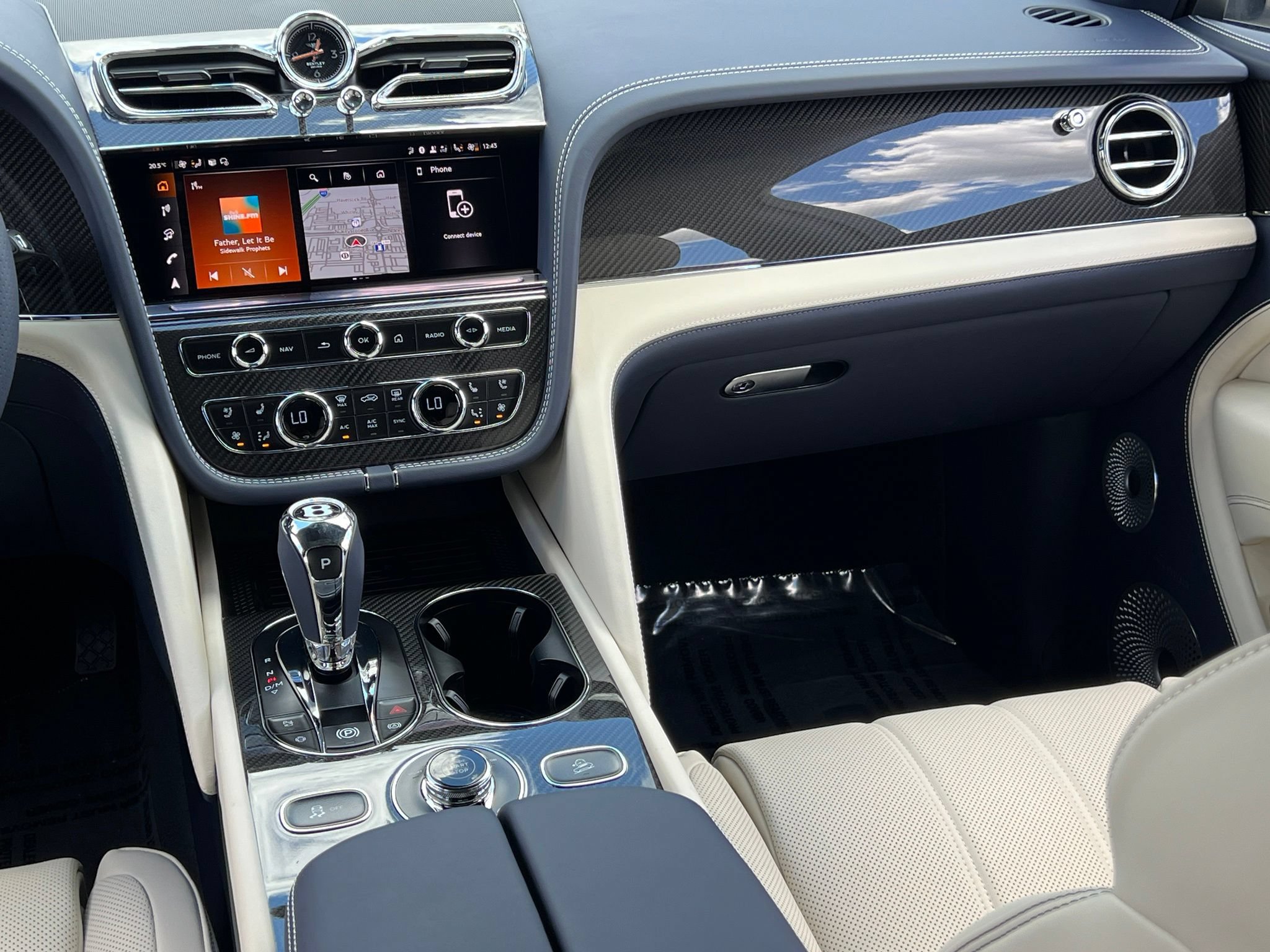 New 2026 Bentley Bentayga Extended Wheelbase AWD/4WD image 29
