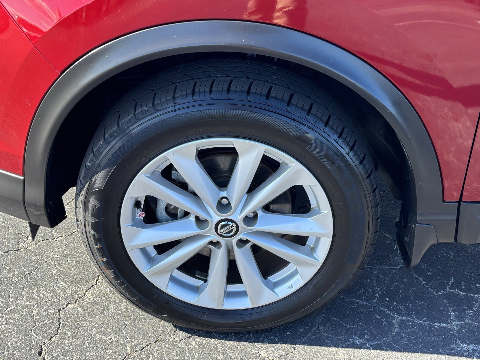 Used 2019 Nissan Rogue Sport SV image 14