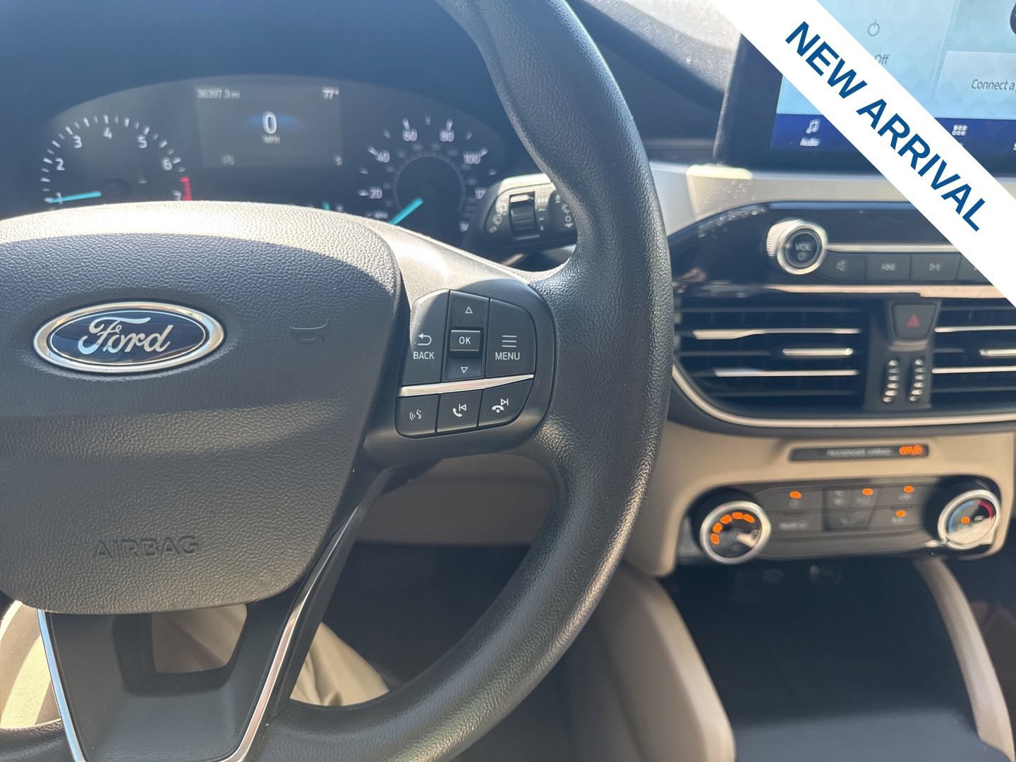 Used 2021 Ford Escape SE FWD image 22