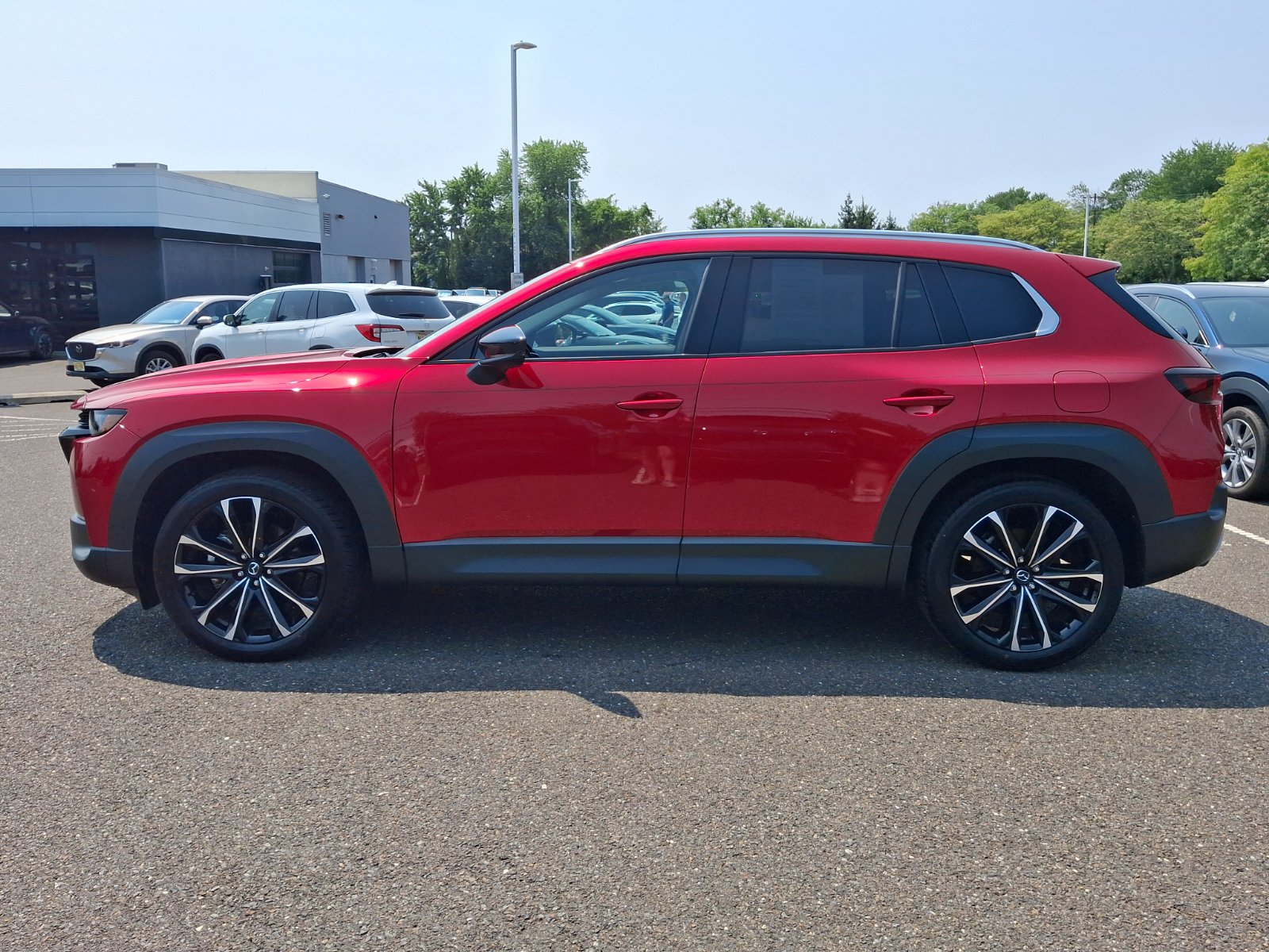 Certified 2025 MAZDA CX-50 2.5 Turbo w/ Cargo Package AWD/4WD image 4