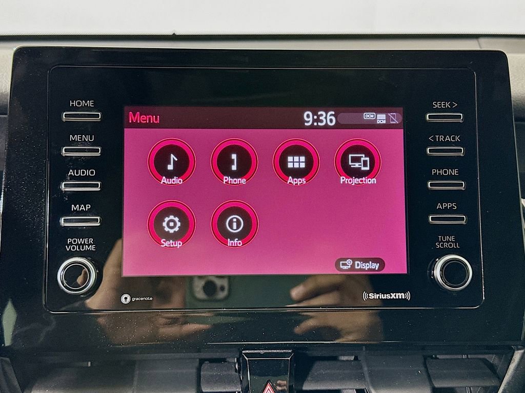 Used 2022 Toyota Camry LE image 14