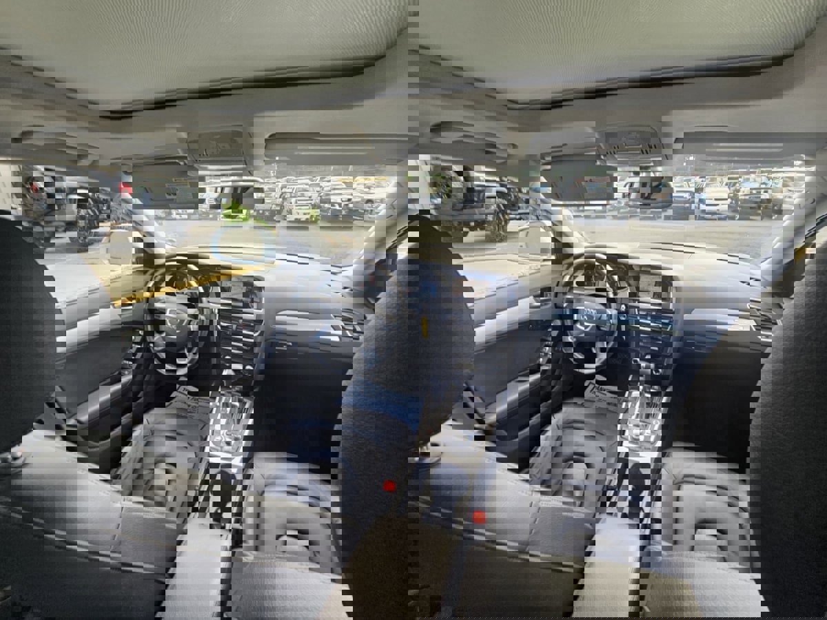 Used 2013 Audi A4 Premium Plus image 10