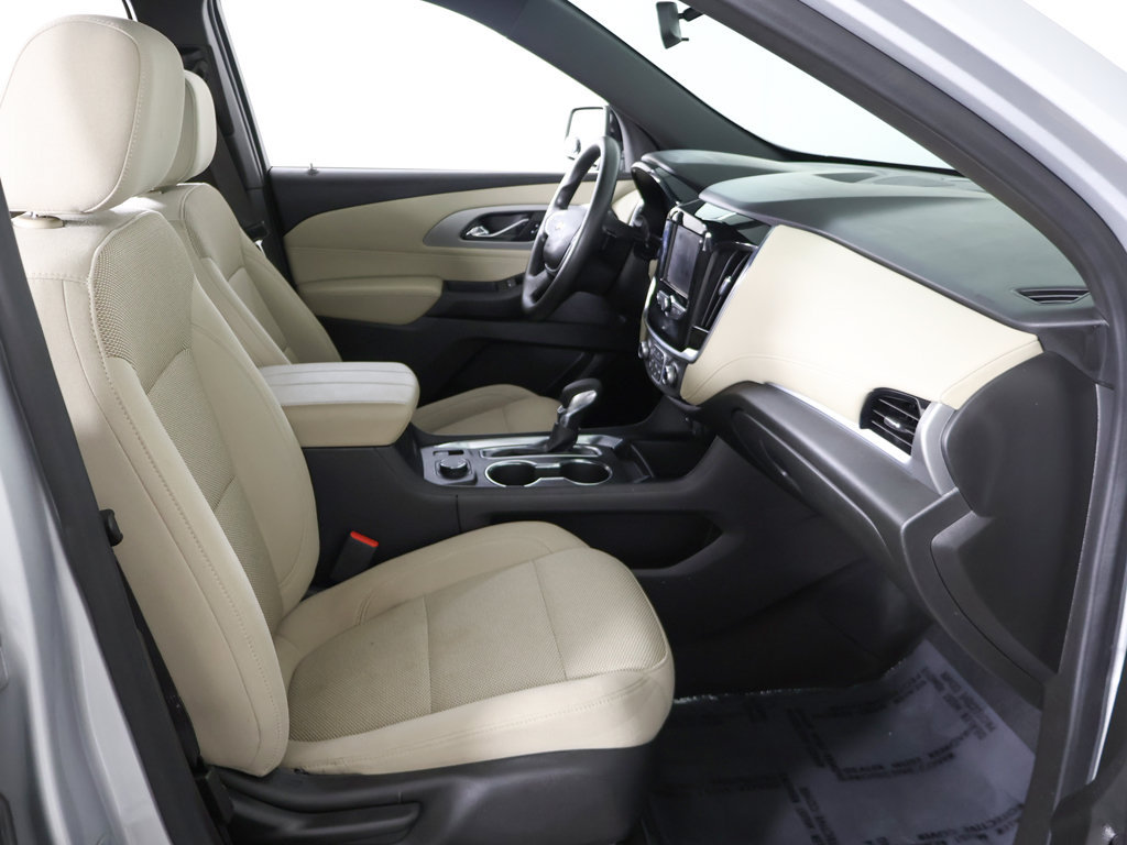 Used 2022 Chevrolet Traverse LS AWD/4WD image 31