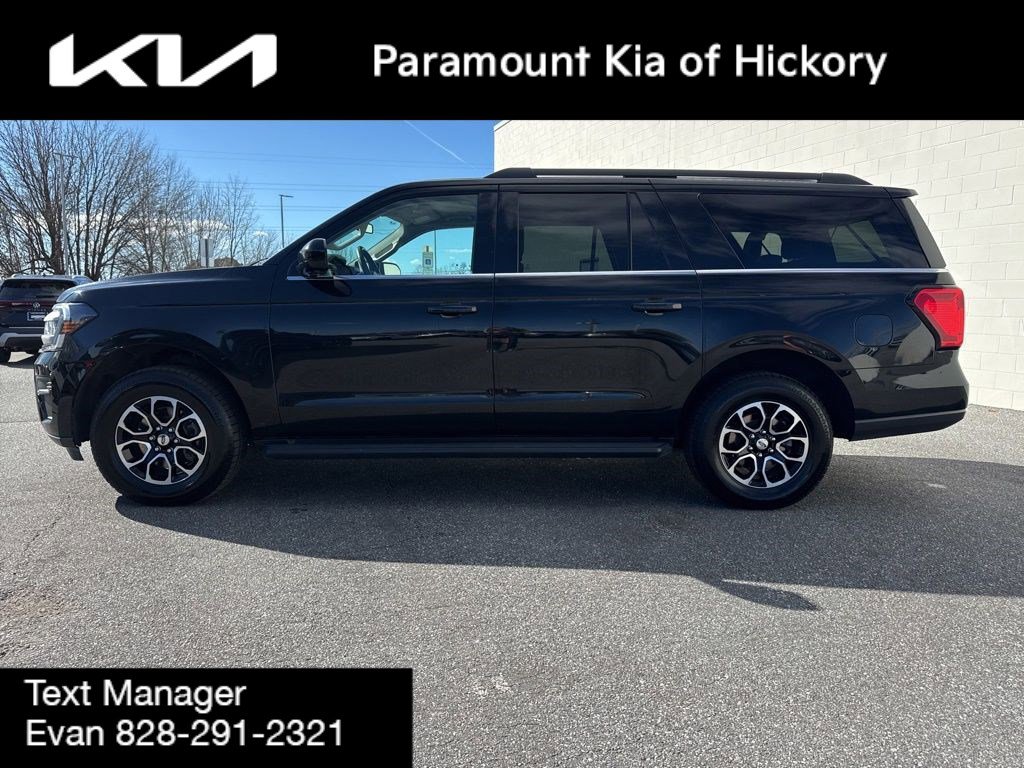 Used 2024 Ford Expedition Max XLT image 4