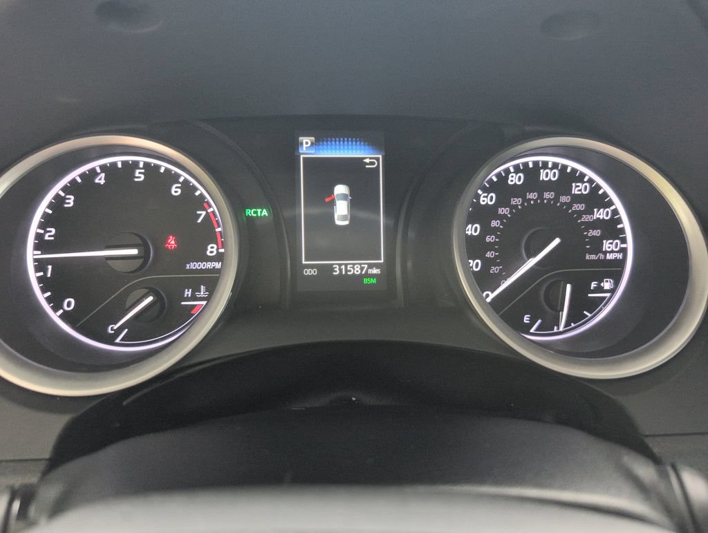Used 2022 Toyota Camry LE w/ Convenience Package FWD image 13