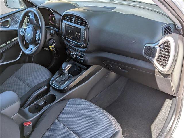 Used 2025 Kia Soul LX w/ LX Technology Package image 20