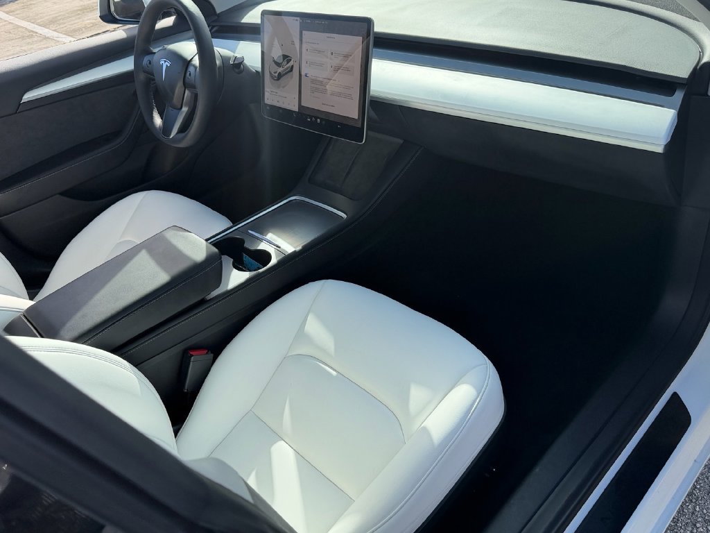 Used 2023 Tesla Model 3 Standard Range RWD image 15