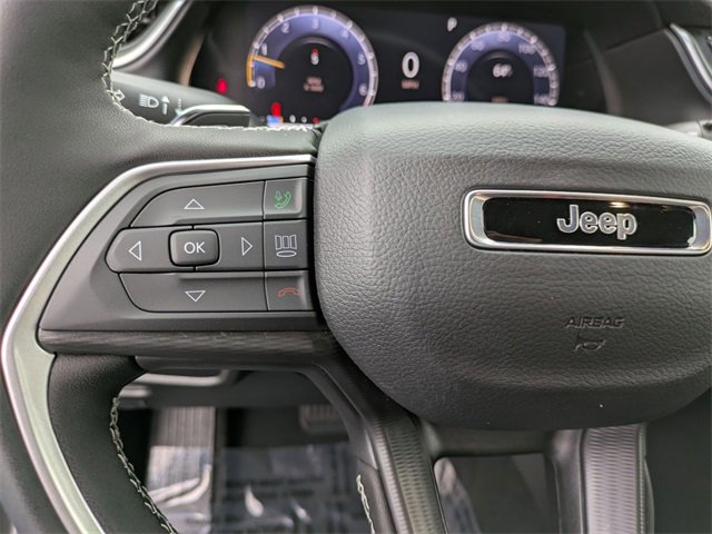 New 2025 Jeep Grand Cherokee L Laredo w/ Luxury Tech Group I image 16