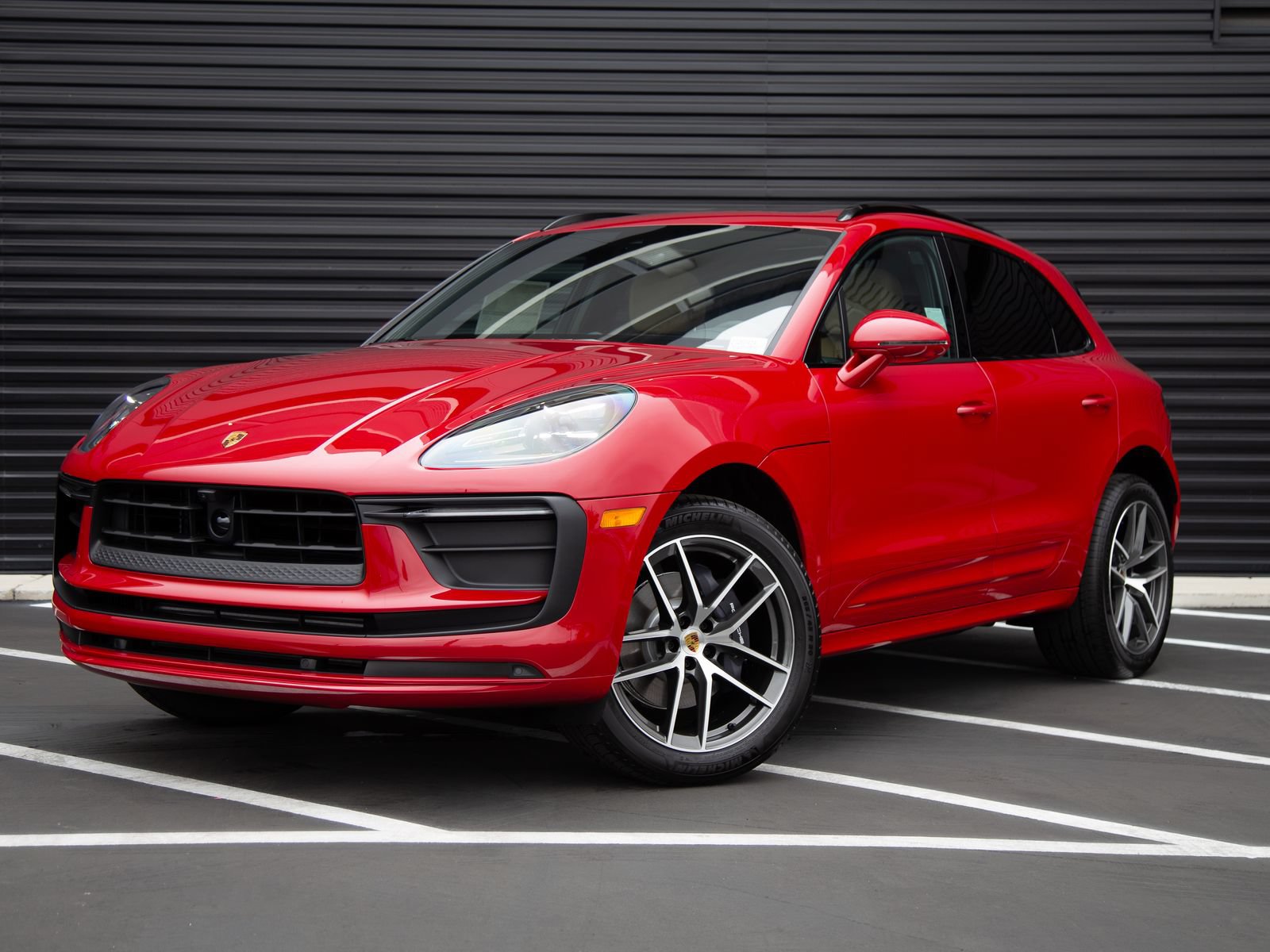 New 2026 Porsche Macan AWD/4WD image 1