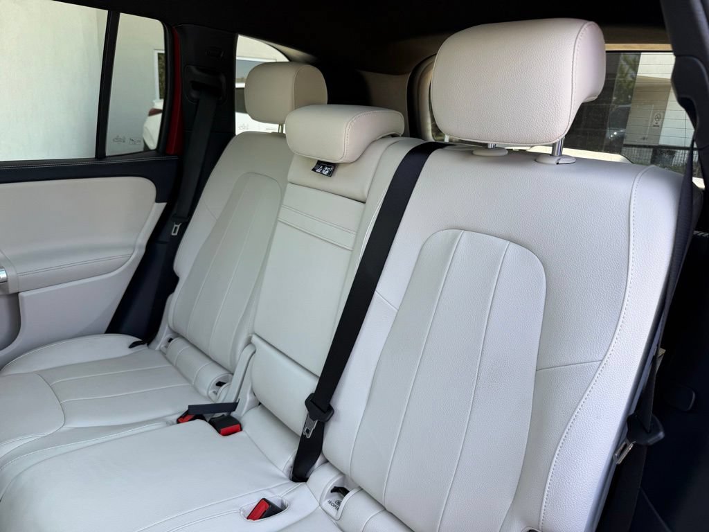 Certified 2026 Mercedes-Benz GLB 250 image 22