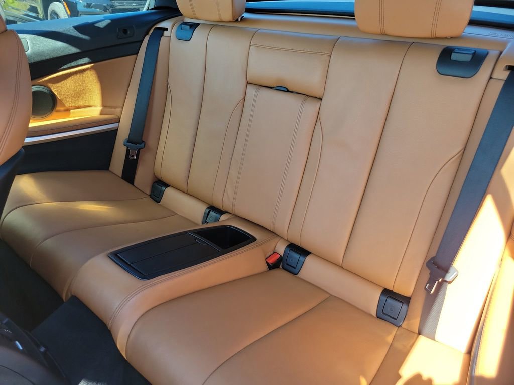 Used 2018 BMW 430i Convertible image 10