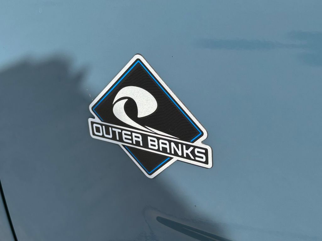 Used 2022 Ford Bronco Sport Outer Banks w/ Tech Package image 16