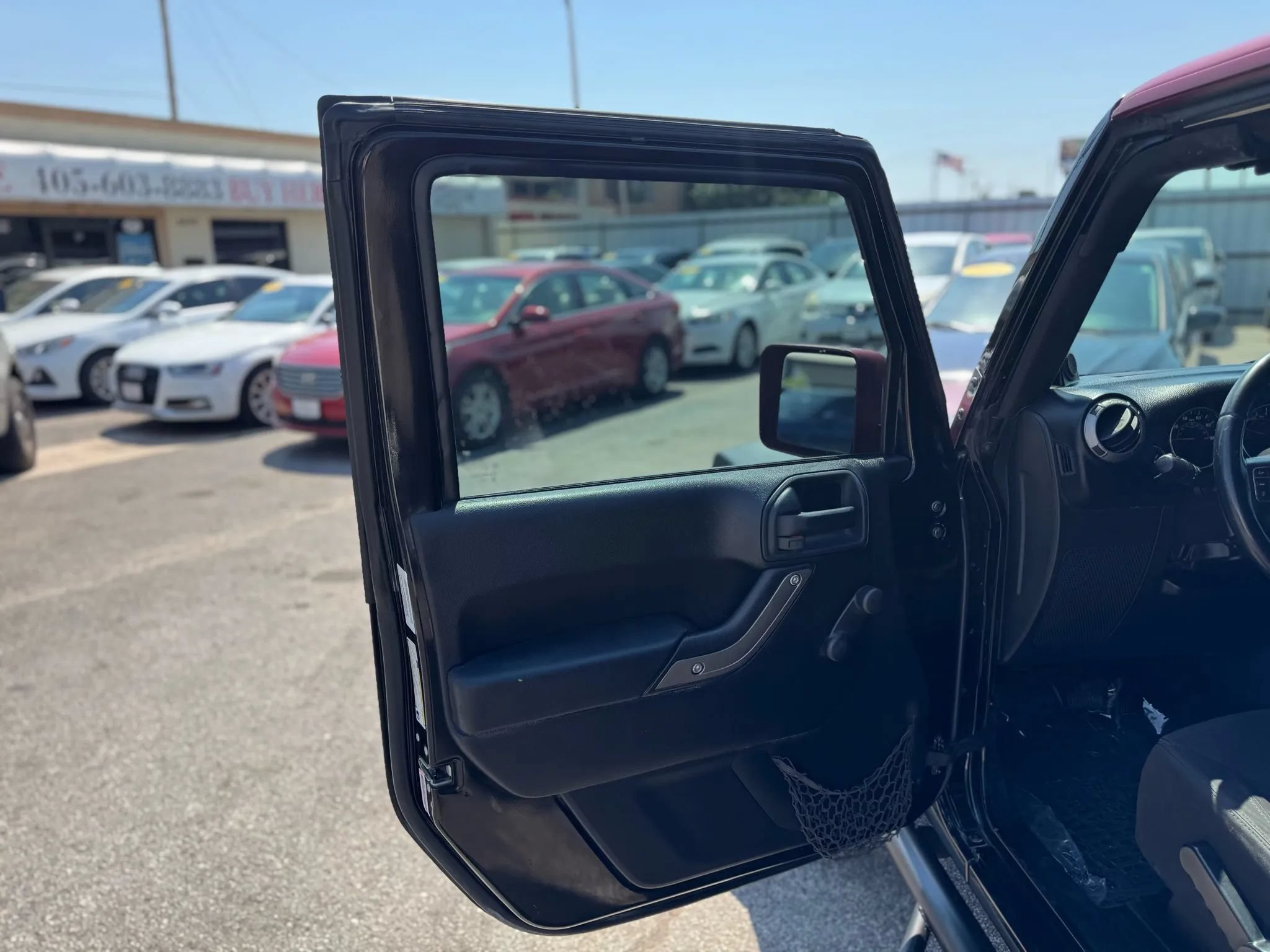 Used 2014 Jeep Wrangler Sport w/ Connectivity Group AWD/4WD image 9
