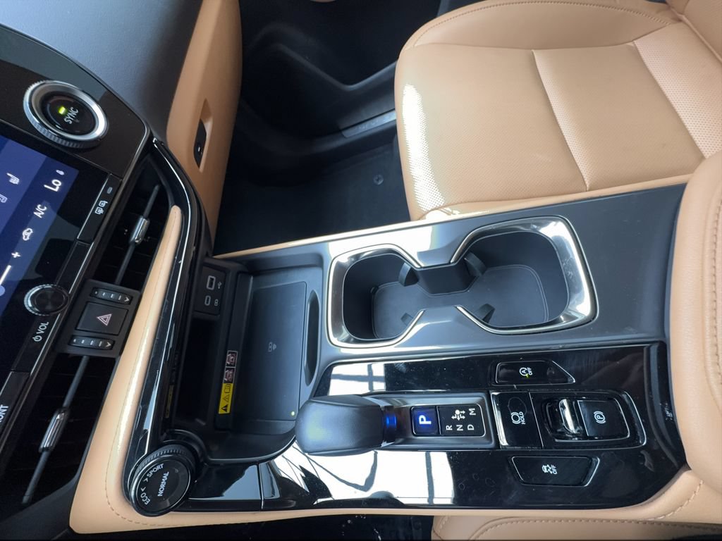 Used 2025 Lexus NX 250 FWD w/ Towing Package (2000 Lbs) image 50