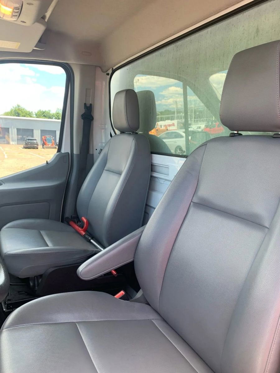 Used 2018 Ford Transit 350 156 DRW image 14