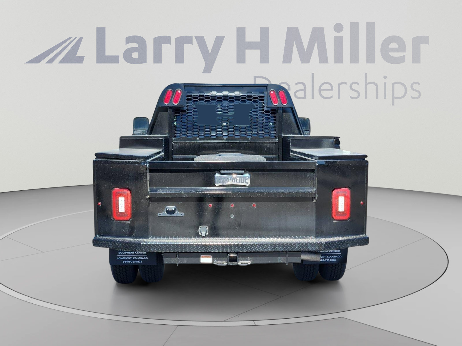 New 2025 RAM 3500 Tradesman w/ Chrome Appearance Group AWD/4WD image 5