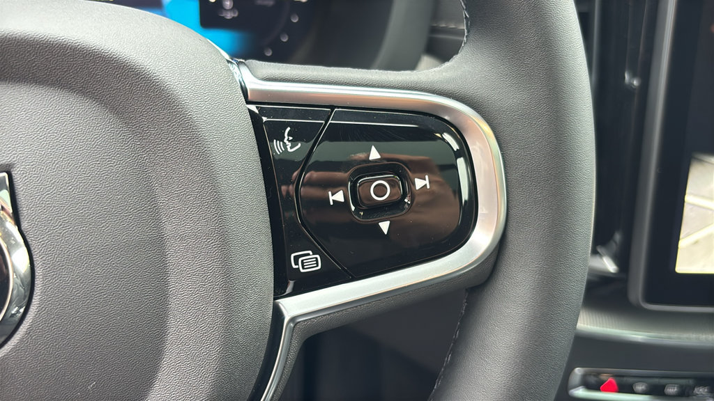 New 2027 Volvo XC60 T8 Ultra AWD/4WD image 19