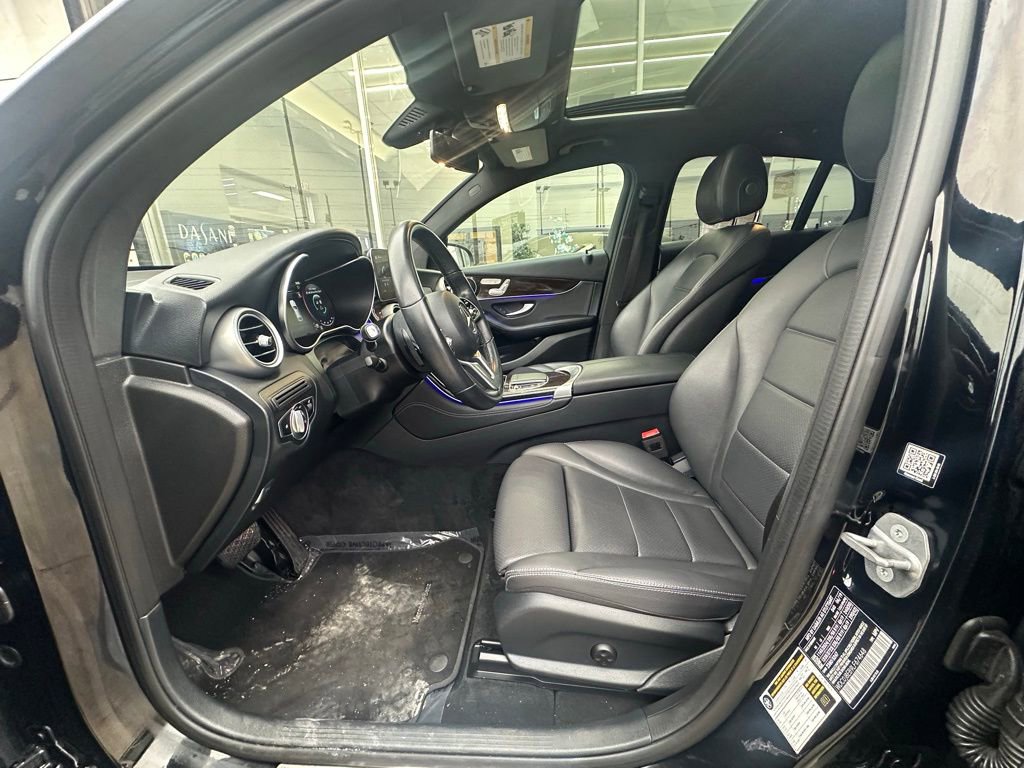 Used 2020 Mercedes-Benz GLC 300 4MATIC Coupe image 14