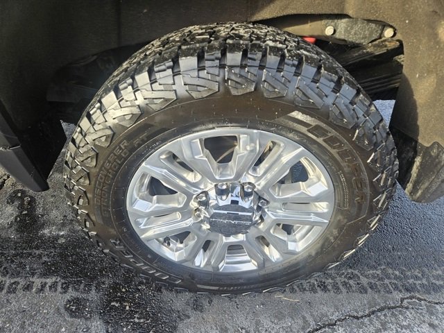 Used 2022 GMC Sierra 3500 Denali image 29