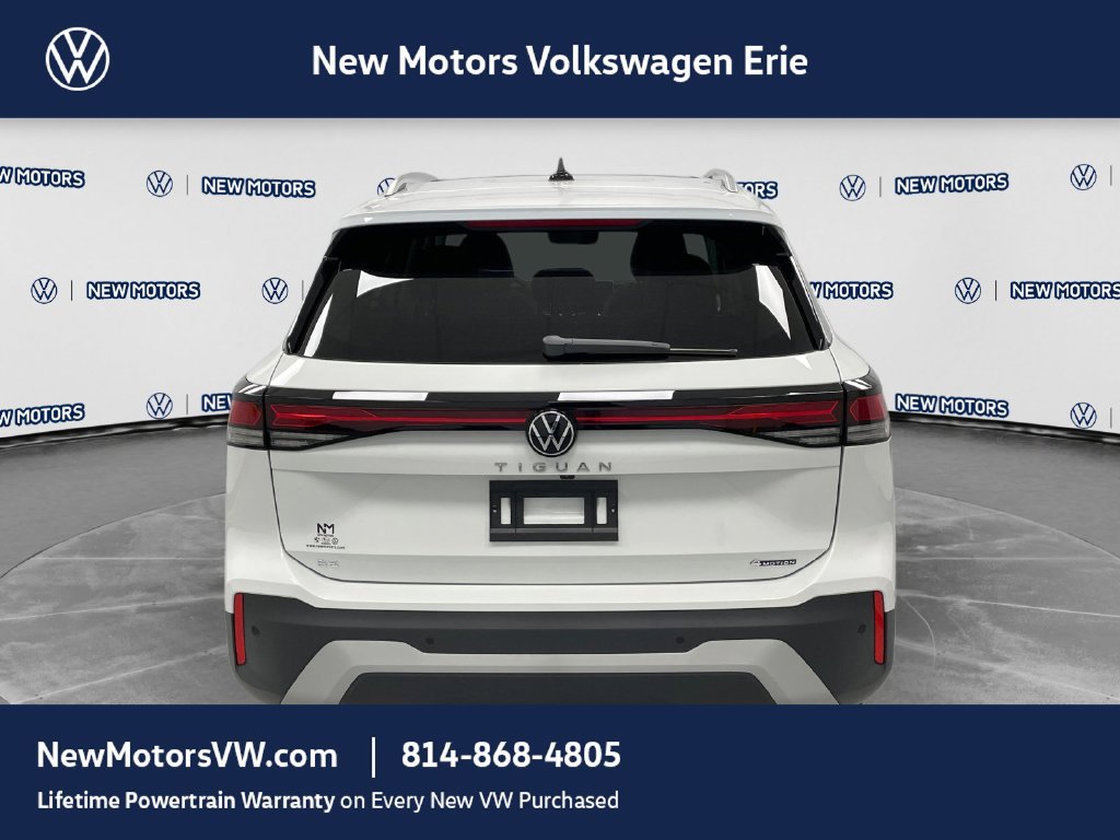 New 2026 Volkswagen Tiguan SE AWD/4WD image 3