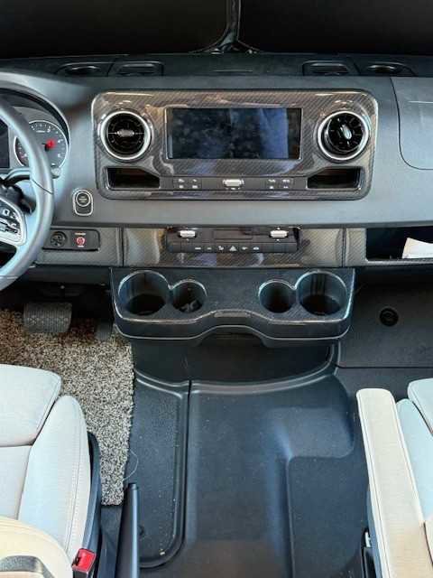 Used 2022 Mercedes-Benz Sprinter 3500 image 10