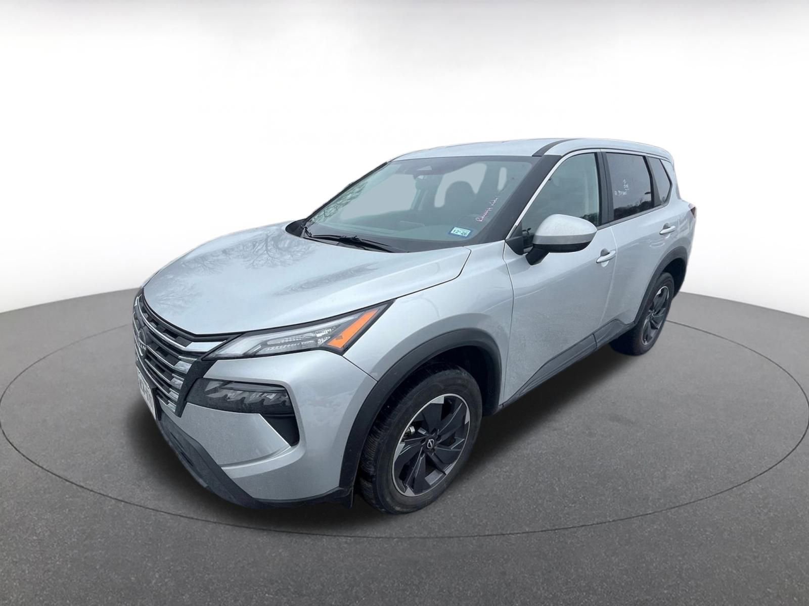 Used 2025 Nissan Rogue SV image 6