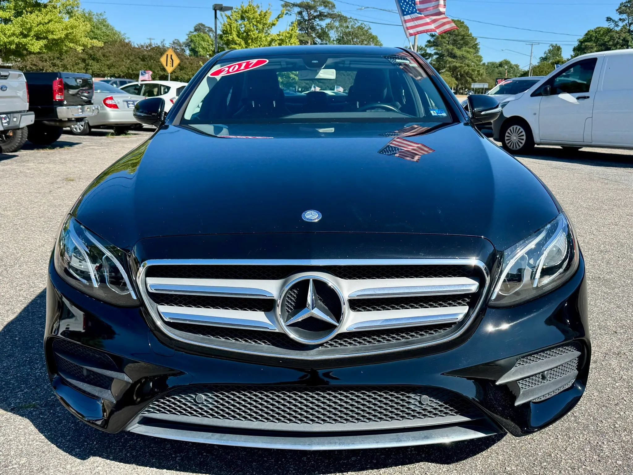 Used 2017 Mercedes-Benz E 300 image 8