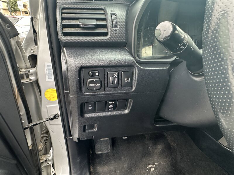 Used 2021 Toyota 4Runner SR5 Premium AWD/4WD image 18