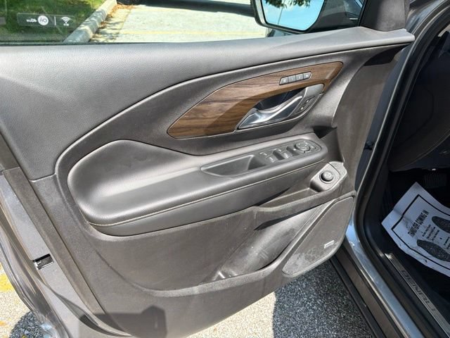 Used 2018 GMC Terrain Denali w/ Comfort Package FWD image 21