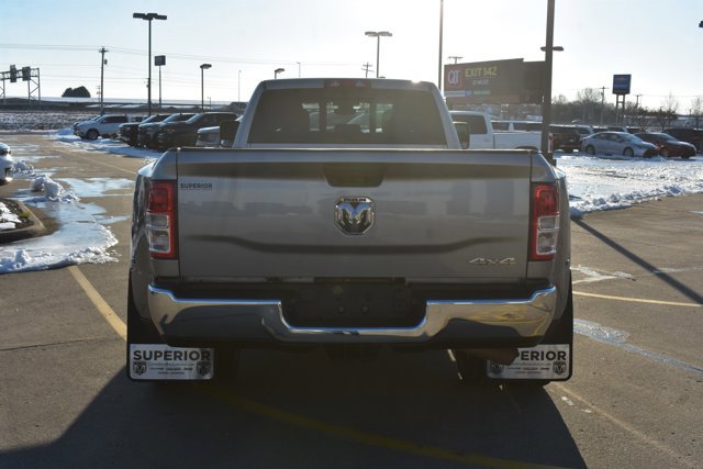Used 2024 RAM 3500 Tradesman w/ Chrome Appearance Group image 6