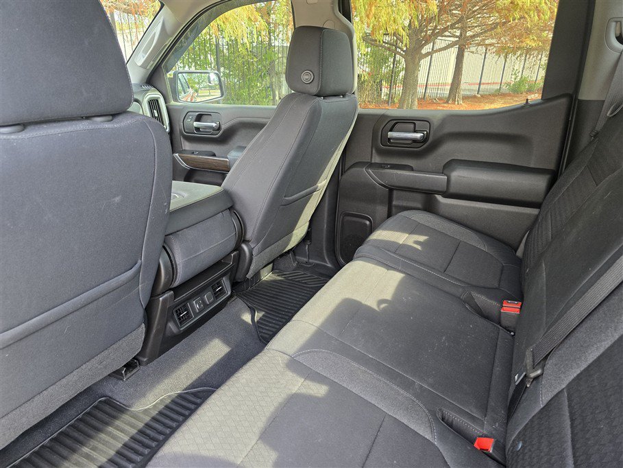 Used 2019 Chevrolet Silverado 1500 LT w/ Texas Edition AWD/4WD image 15