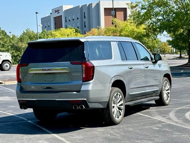 Used 2023 GMC Yukon XL Denali AWD/4WD image 7