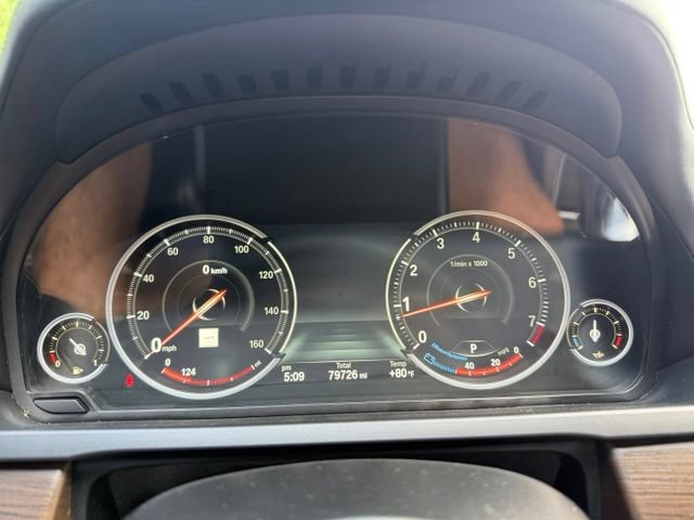 Used 2014 BMW 750Li xDrive AWD/4WD image 18