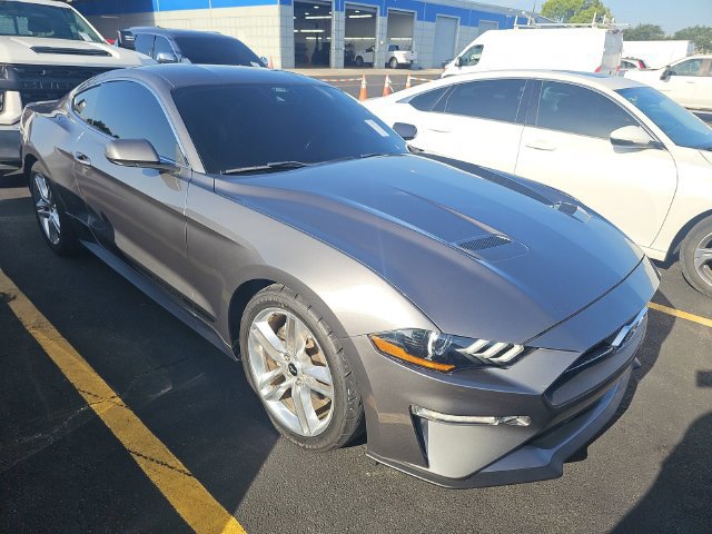 Used 2021 Ford Mustang Premium w/ Pony Package RWD image 6