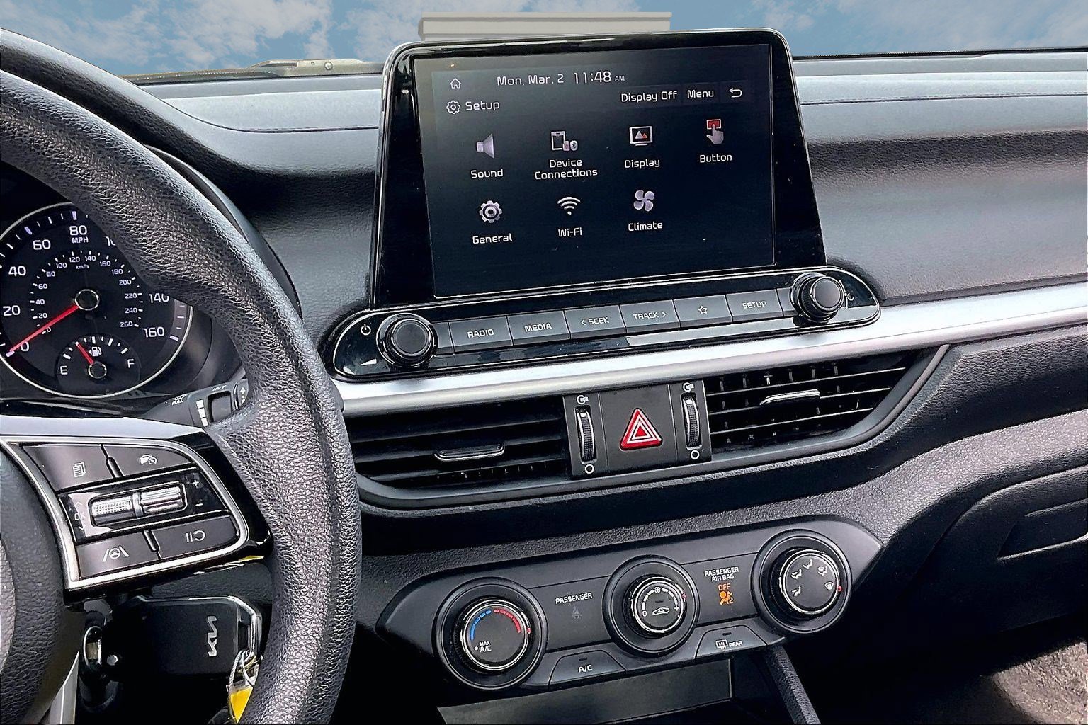 Used 2023 Kia Forte LXS image 6