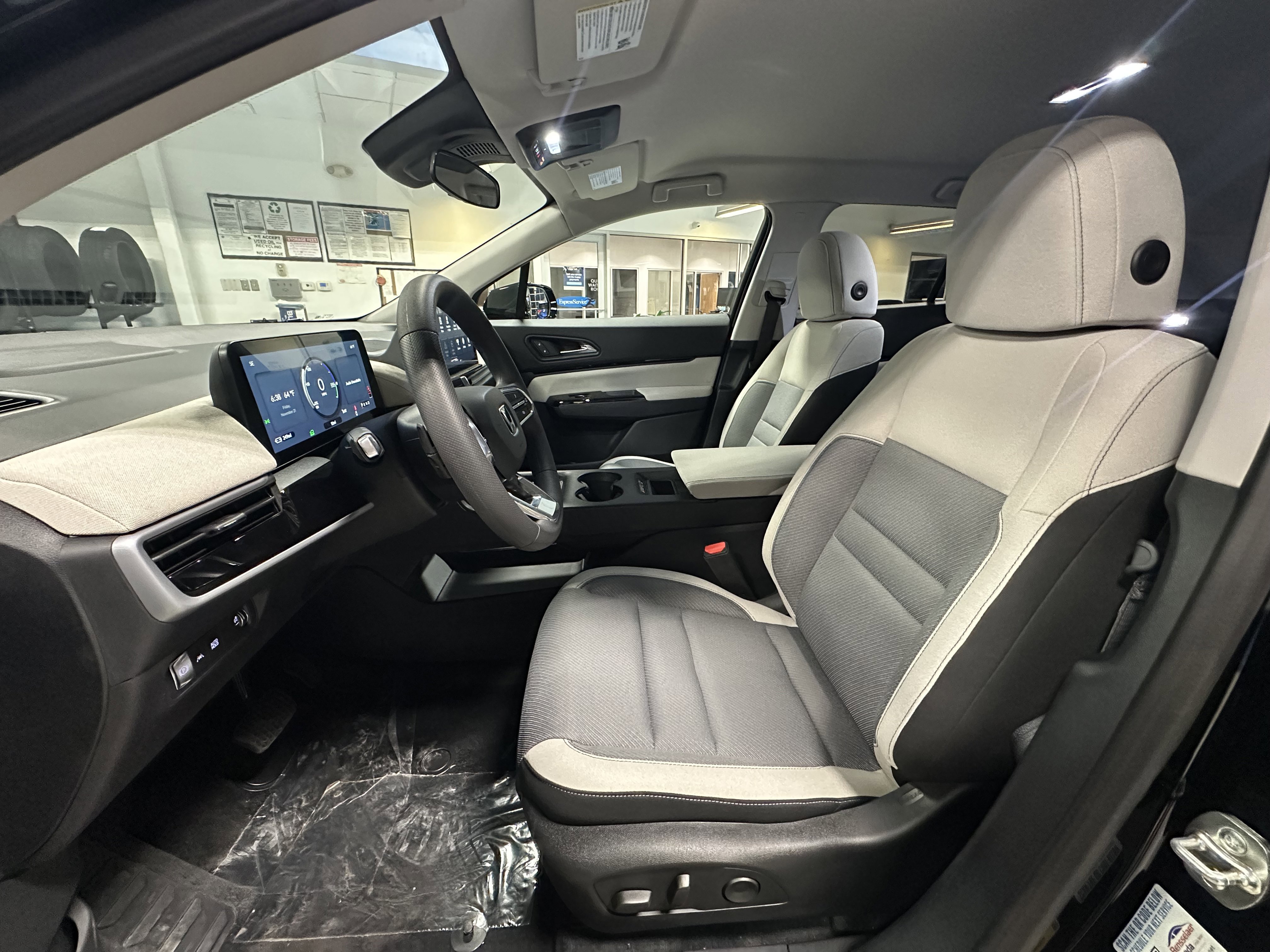 New 2026 Honda Prologue EX image 8