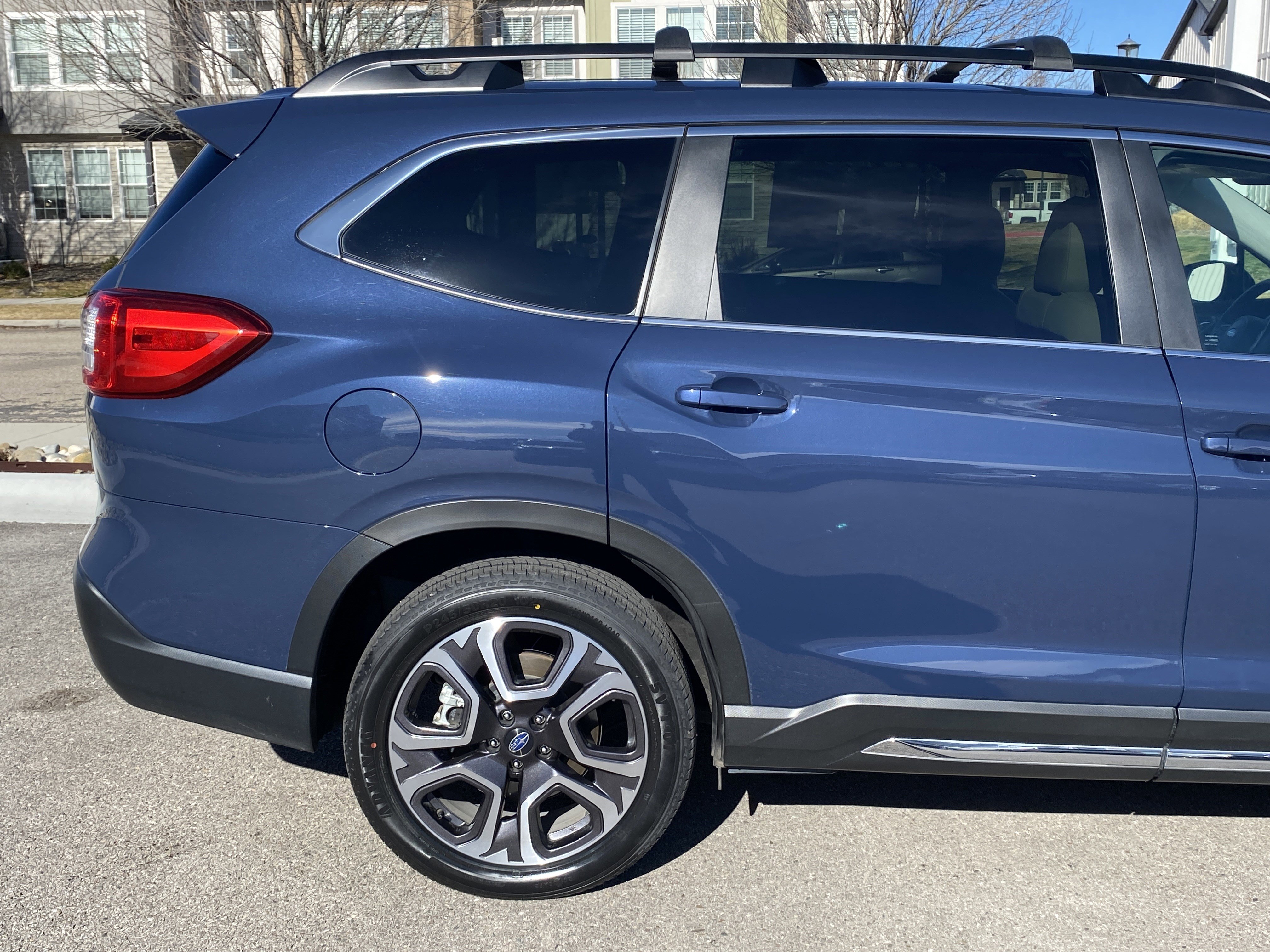 Used 2023 Subaru Ascent Limited image 6