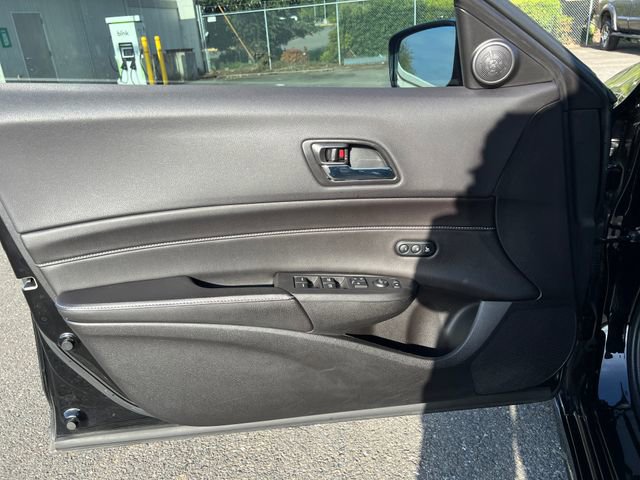 Used 2016 Acura ILX FWD image 16