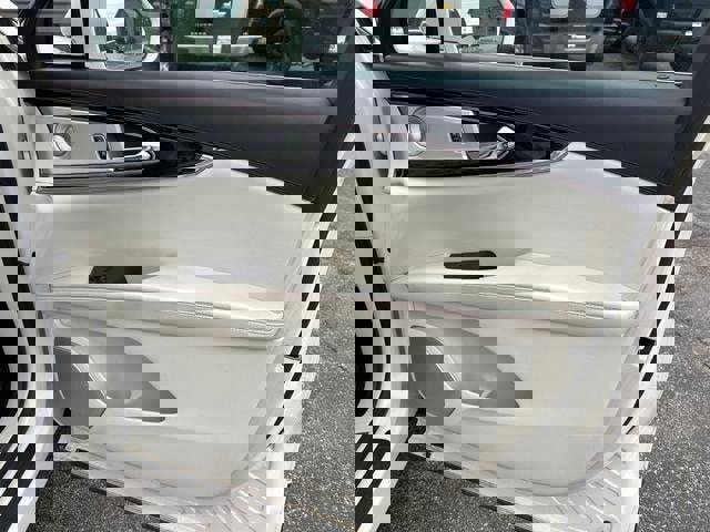 Used 2016 Lincoln MKX Black Label w/ Technology Package image 16