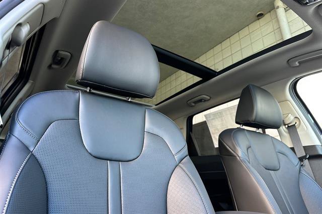 New 2026 Kia Sorento S w/ S Panoramic Sunroof Package AWD/4WD image 19