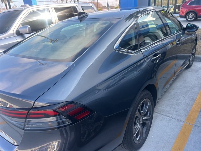 Used 2023 Honda Accord EX image 5