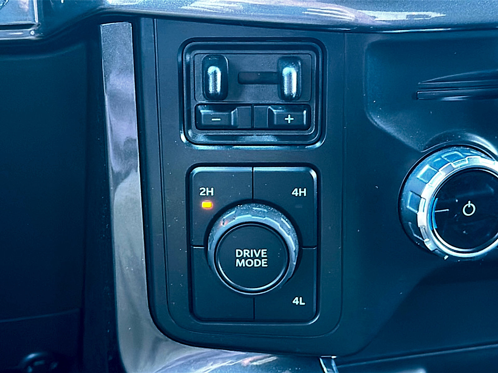 Used 2022 Ford F150 XLT w/ Equipment Group 302A High image 35