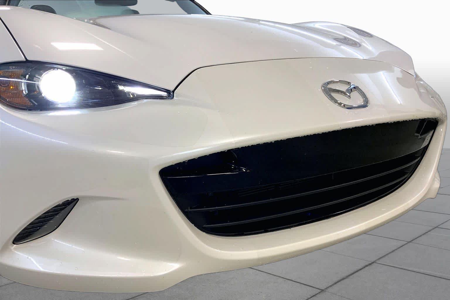 Used 2023 MAZDA MX-5 Miata Grand Touring RWD image 29
