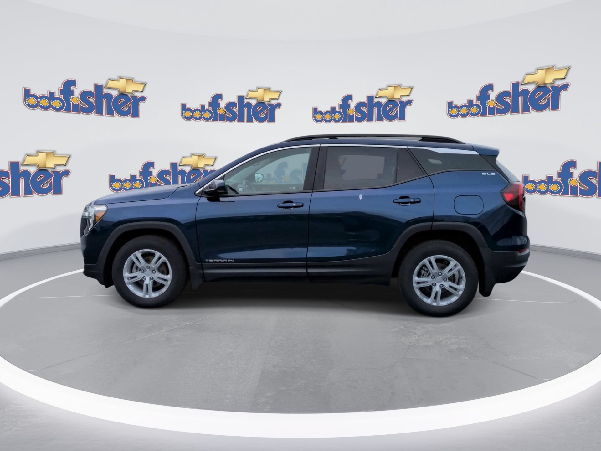 Certified 2022 GMC Terrain SLE w/ Driver Convenience Package AWD/4WD image 5