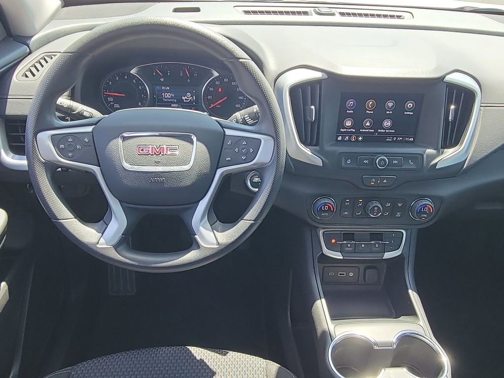 Used 2023 GMC Terrain SLE w/ Driver Convenience Package FWD image 11