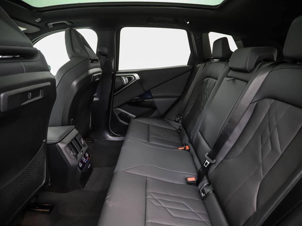 New 2026 BMW X3 xDrive30 w/ Premium Package image 22