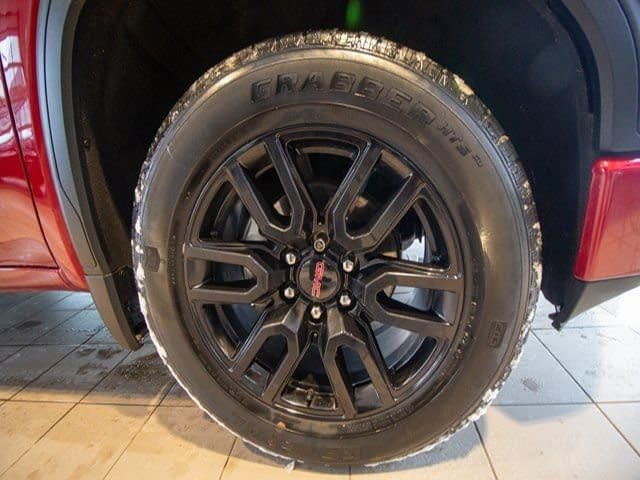 Certified 2020 GMC Sierra 1500 Elevation w/ Elevation Value Package image 33